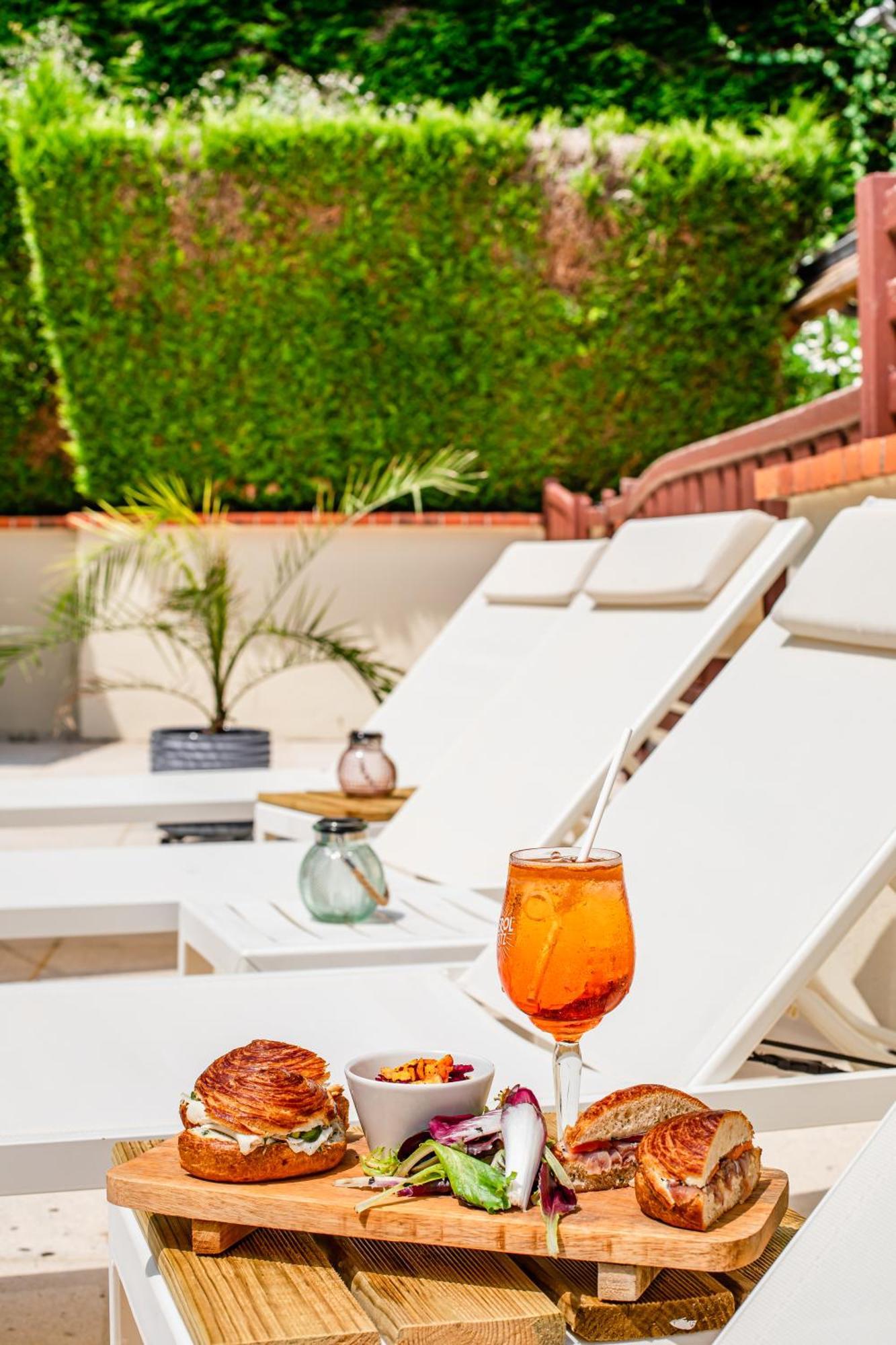 Hotel Le Romantica Пенодопи Екстериор снимка